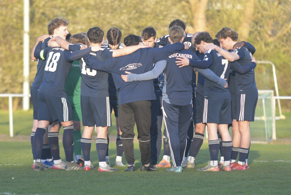 Titelbild der Galerie 'Meisterschaftsspiel am Freitagabend, d. 10.04.2026 beim TV Haseldorf'